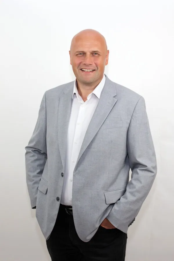 Portrét kandidáta RNDr. Miroslav Kubásek, Ph.D.